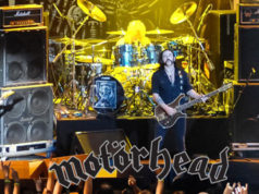 Directo de MOTÖRHEAD. Nuevo disco de UNDEAD y concierto en Guadalajara. Biografía de Desmond Child.