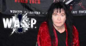 W.A.S.P. cancelan su gira americana. Single de HURRICANE. Concierto homenaje a John Wetton con músicos de GENESIS, ASIA, KING CRIMSON y YES entre otros.