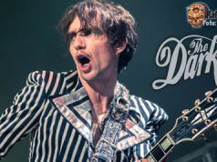 Nuevo disco de THE DARKNESS. Slash y Brian Johnson juntos en directo. Vídeo de EXTREME.