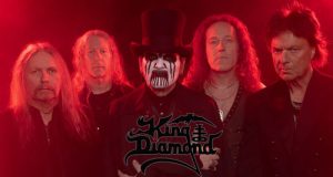 KING DIAMOND estrena su nuevo single. La banda de John Ricci POWERRAGE ya tiene sello. Adelanto de BOURBON KINGS.