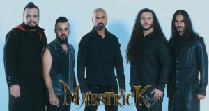 Vídeo de MYSTIC CIRCLE. MAESTRICK estrenan single con Roy Khan. Fechas de STRANGERS. Kagarso Rock.