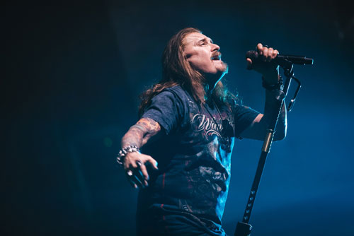 DREAM THEATER; James LaBrie