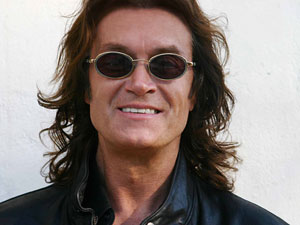 Glenn Hughes