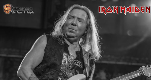 Dave Murray de IRON MAIDEN