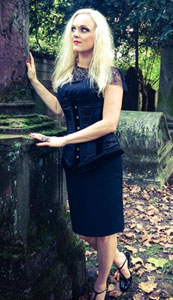  Liv Kristine