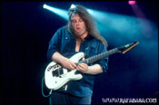 Michael Romeo de Symphony X. Foto: Basa. Rock Machina 2001