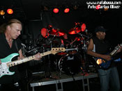 Tony Macalpine, Billy Sheehan y Virgil Donatti - Foto: Carlos Oliver