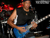 Tony Macalpine - Foto: Carlos Oliver