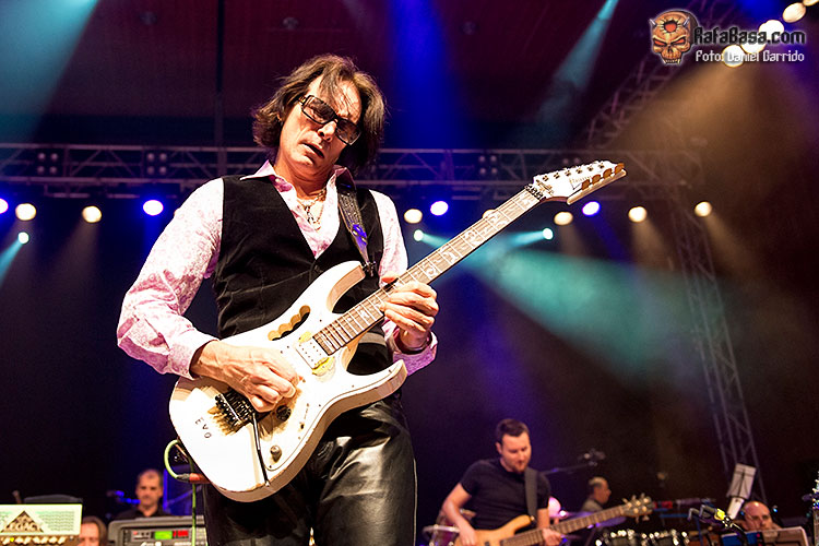 Steve Vai