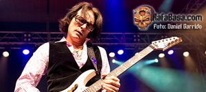 Steve Vai