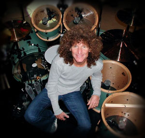 Tommy Aldridge vuelve a WHITESNAKE